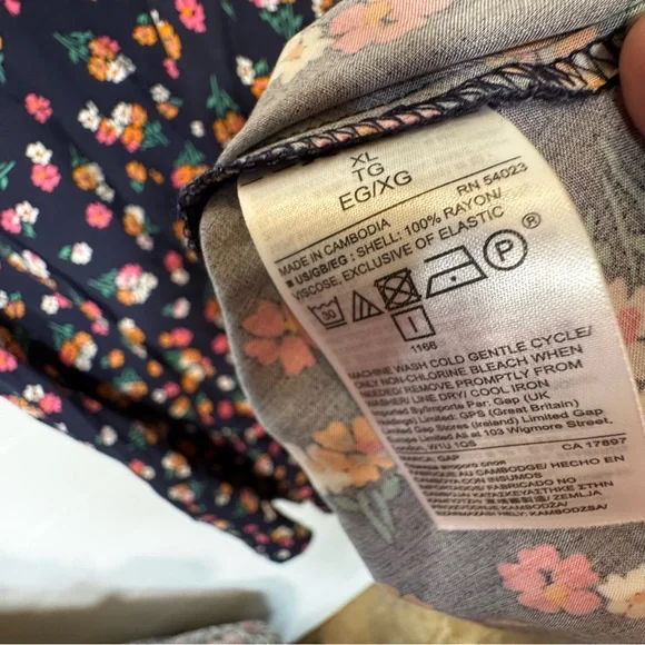 LAST CALL FINAL PRICE GREAT DEAL GAP  Dress adjustable straps smocked back XL - Picture 6 of 6